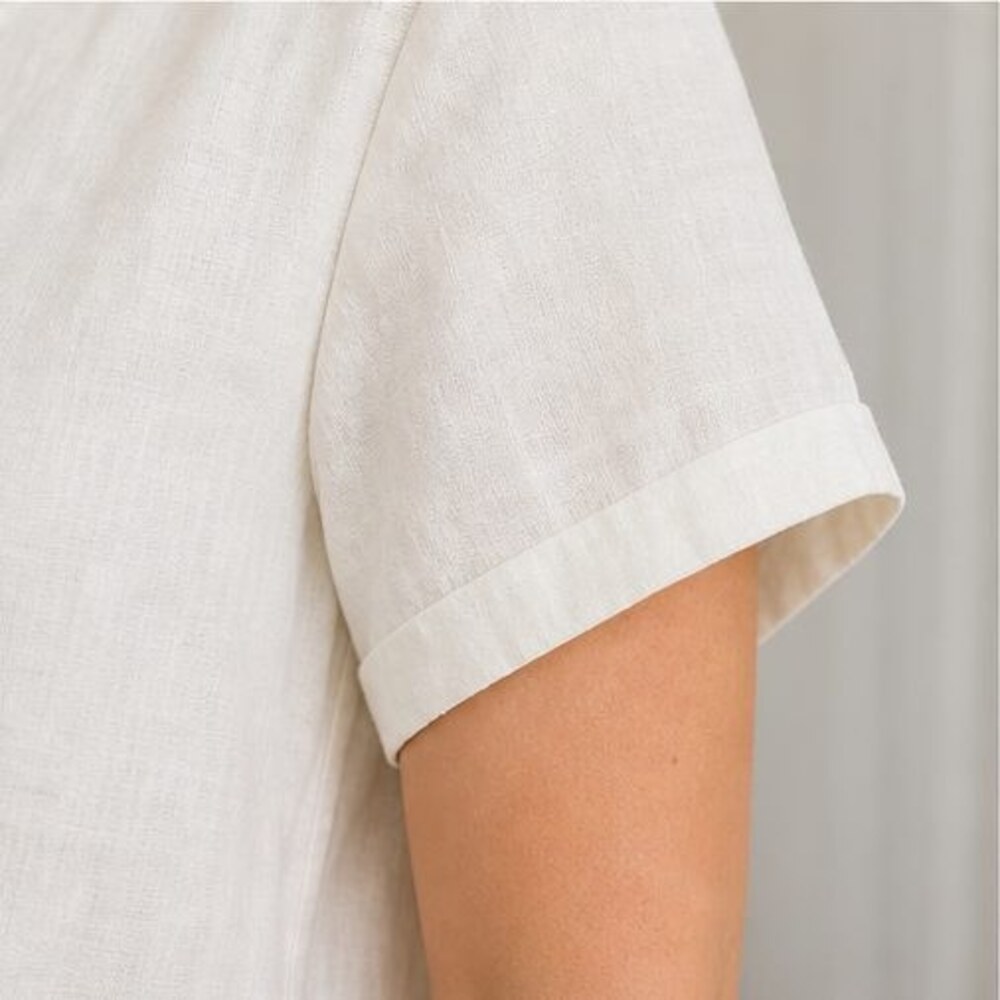 Ivory V Neck Top - Picture 5 of 6